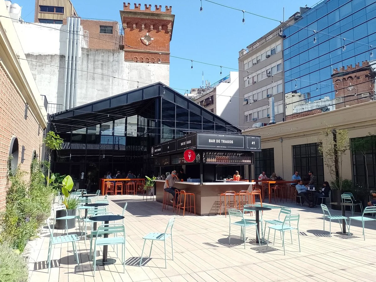 Mercado De Los Carruajes