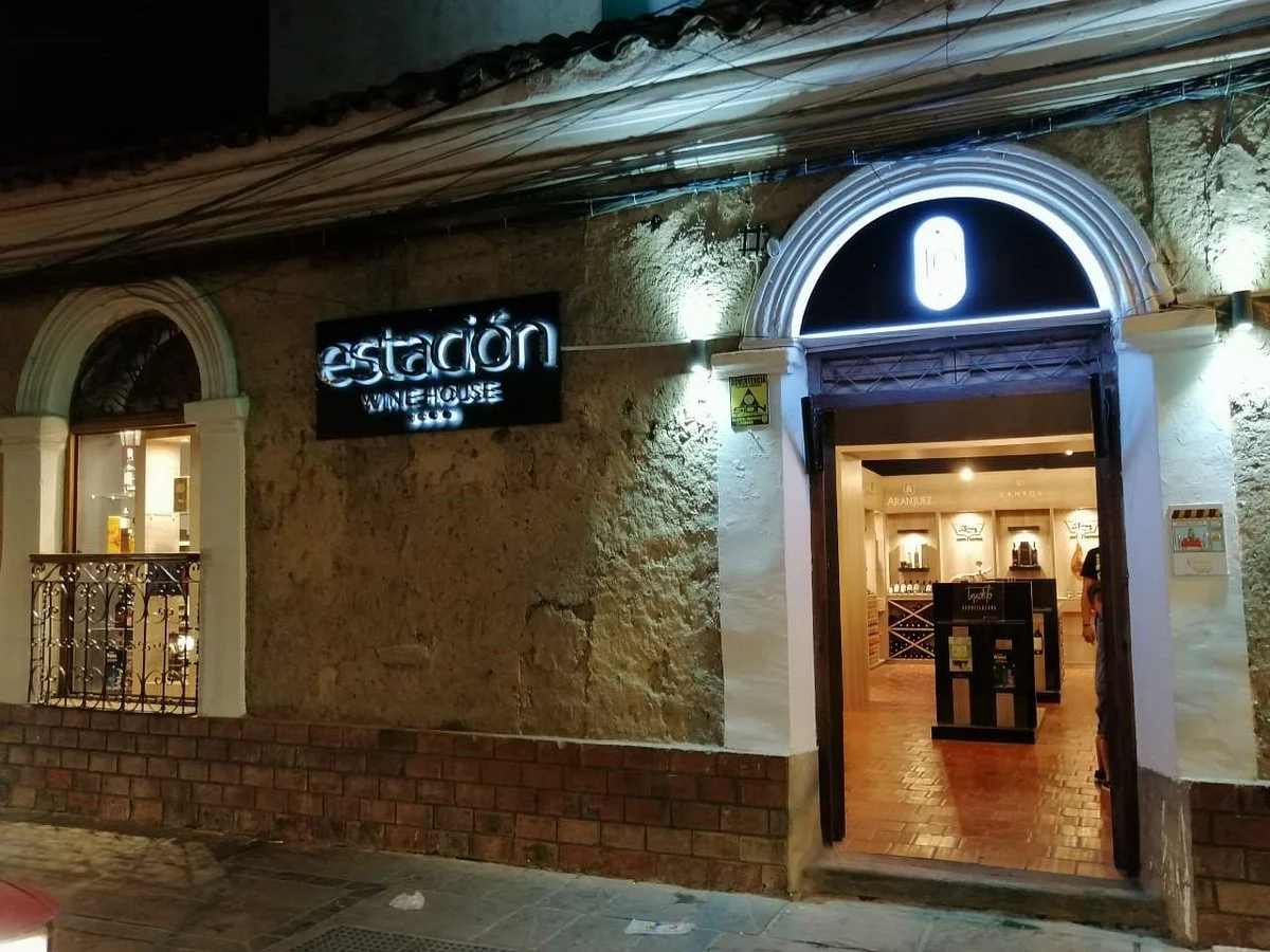 La Estacion - Wine House