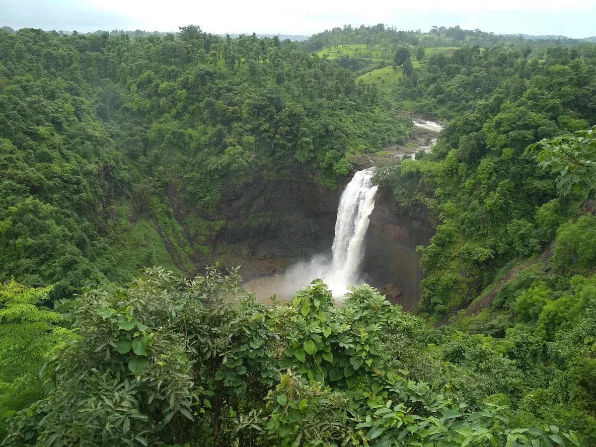 Dabhosa Waterfall