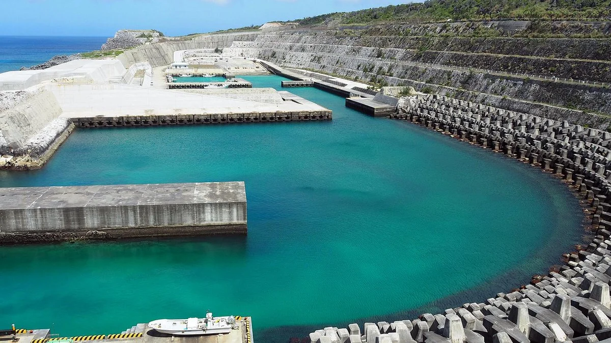 Minami Daitojima Island