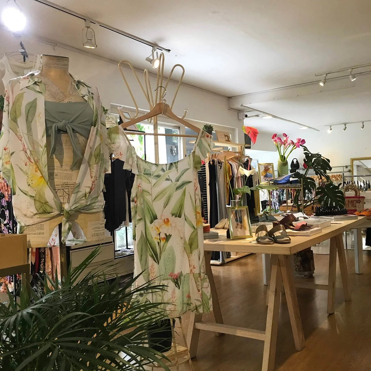 Ocho 43 Tienda de diseno