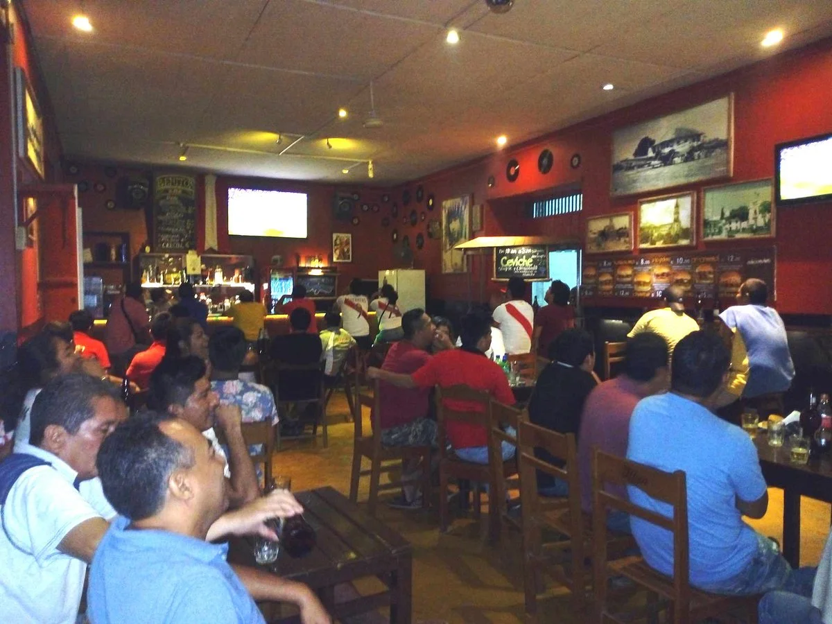 Benito's Bar