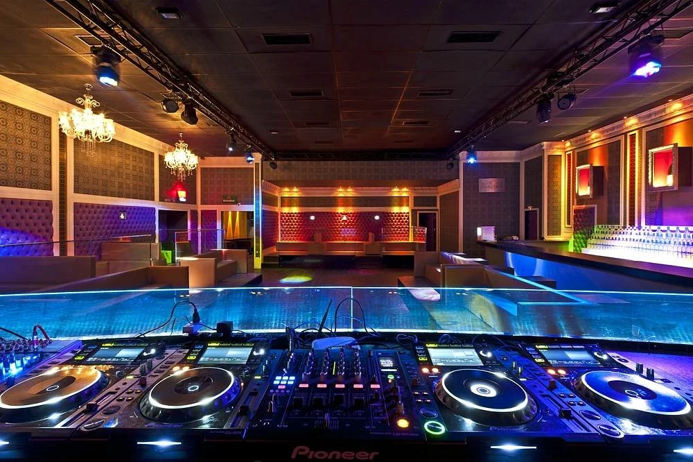 Duc Club