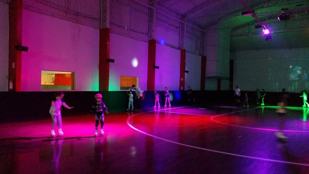 Mega Roller Skate Park