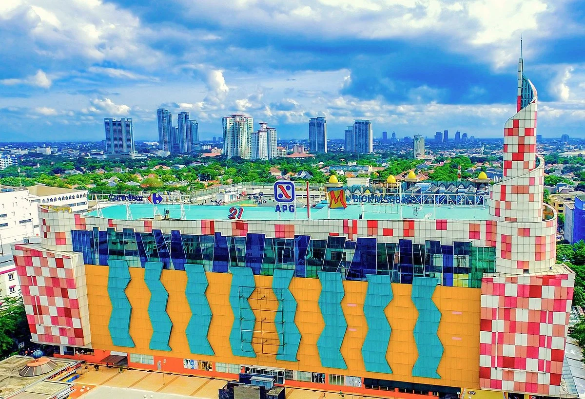 Blok M Square