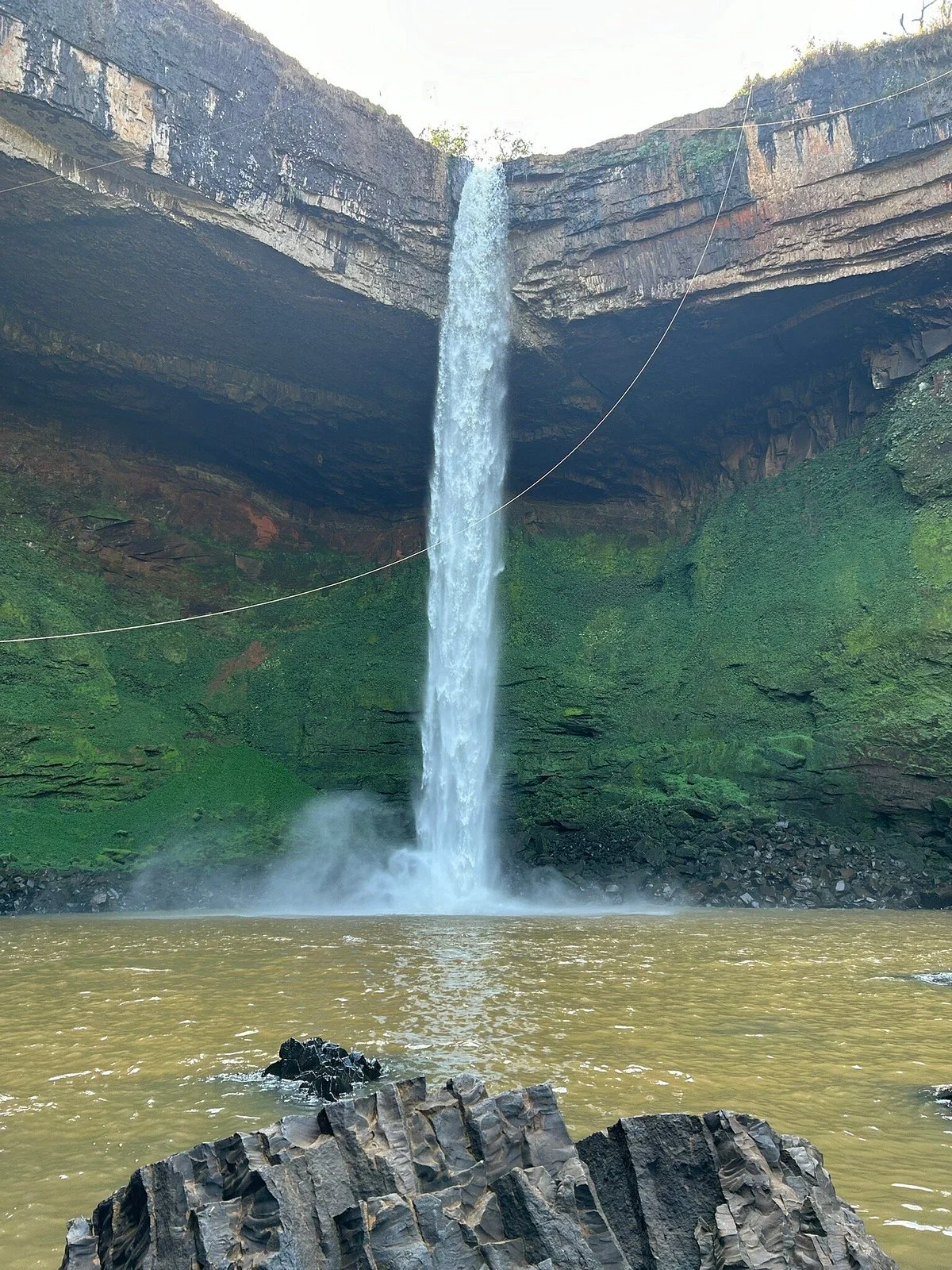 Cachoeira do Esmeril