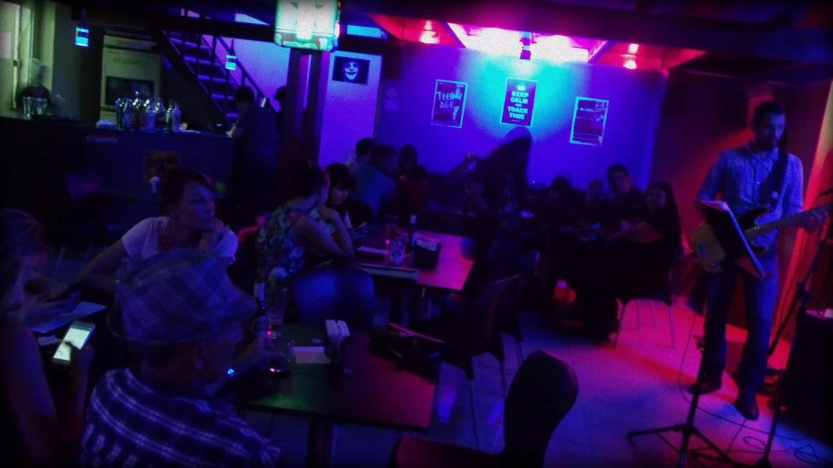 Casillero Rock Bar