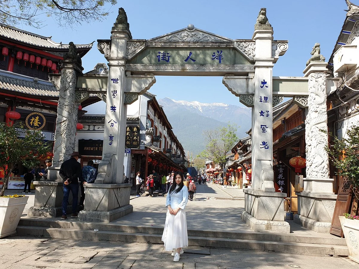 Dali Foreigner Street