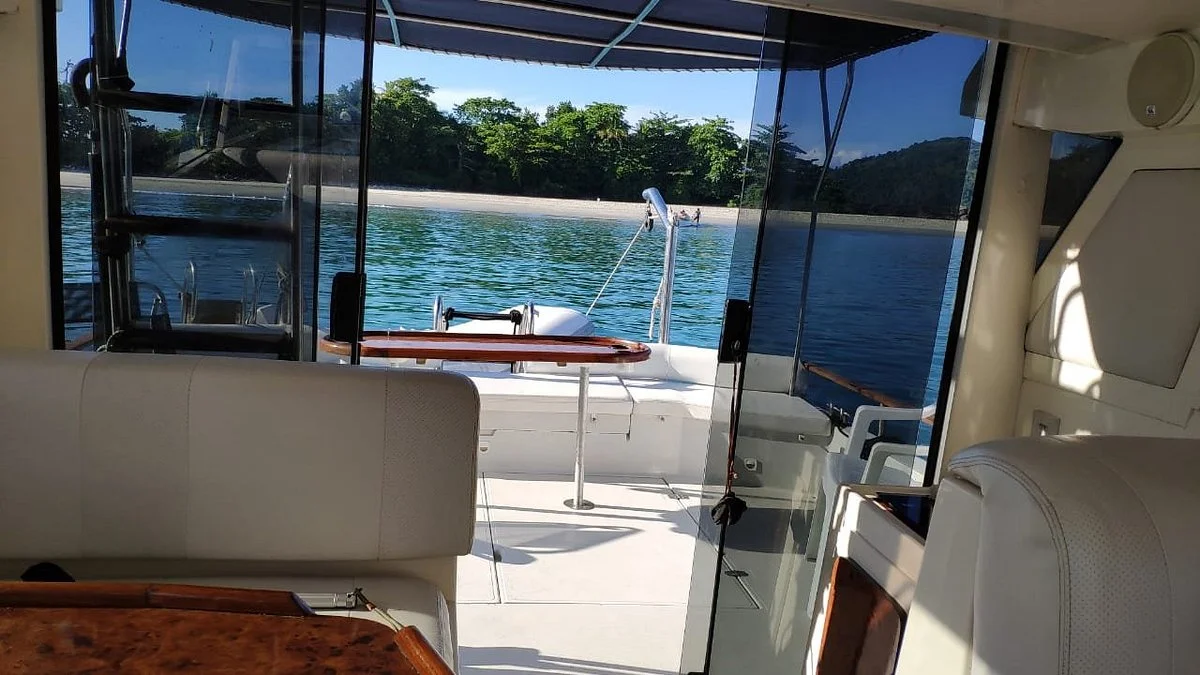 Defender Tour Passeios Nauticos