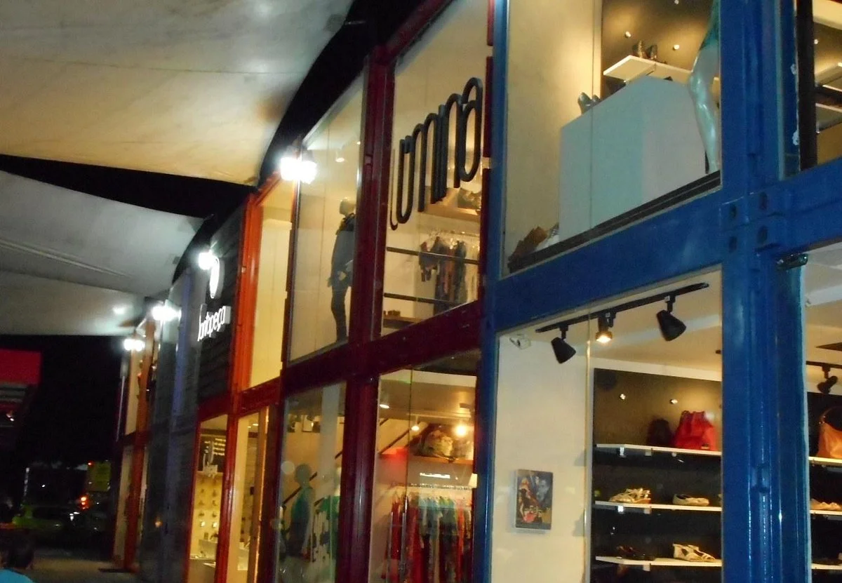 Villa Container Mall