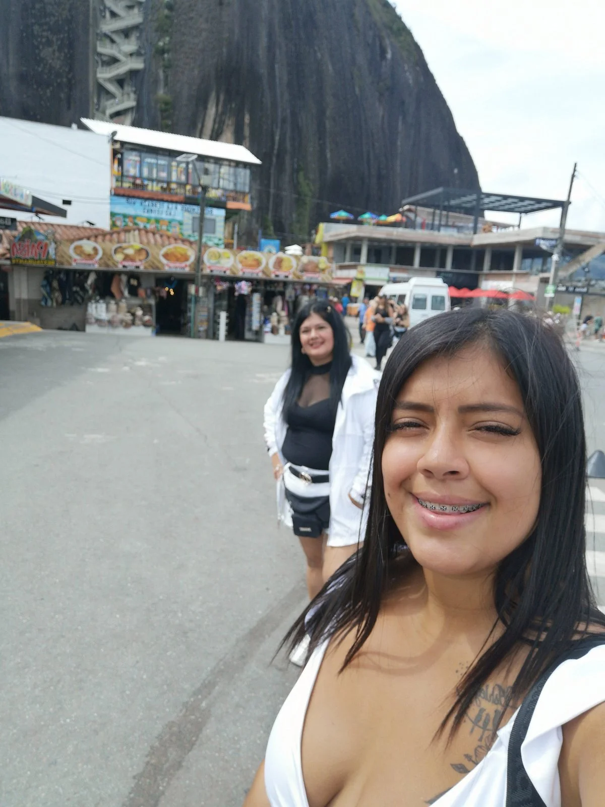 De Moda Outlet