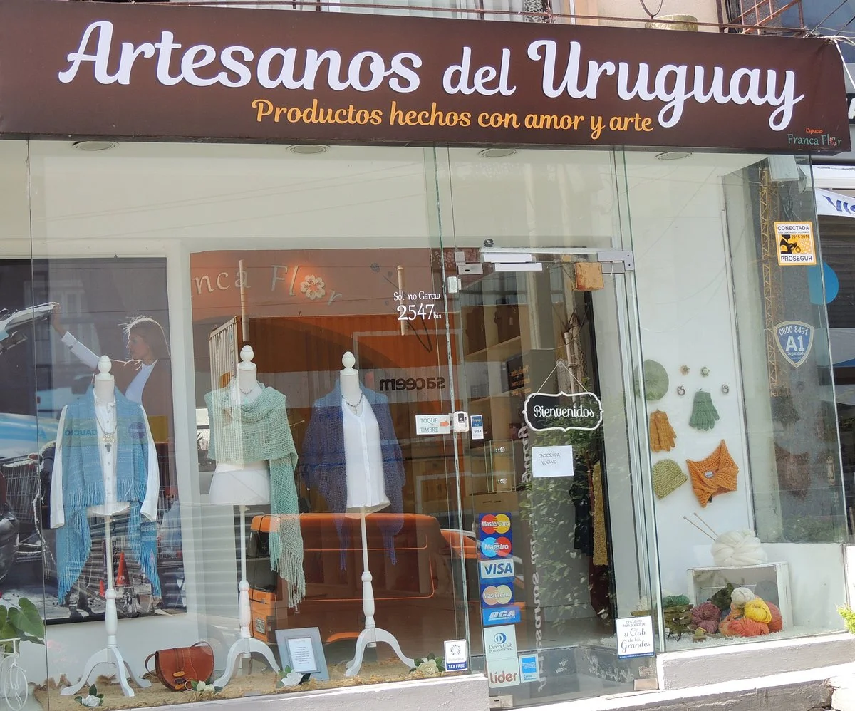 Artesanos del Uruguay