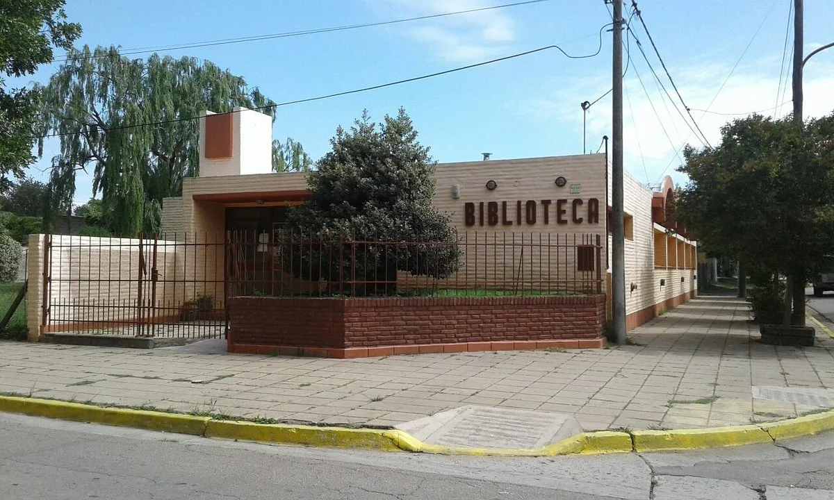 Biblioteca Popular Gral. Jose de San Martin