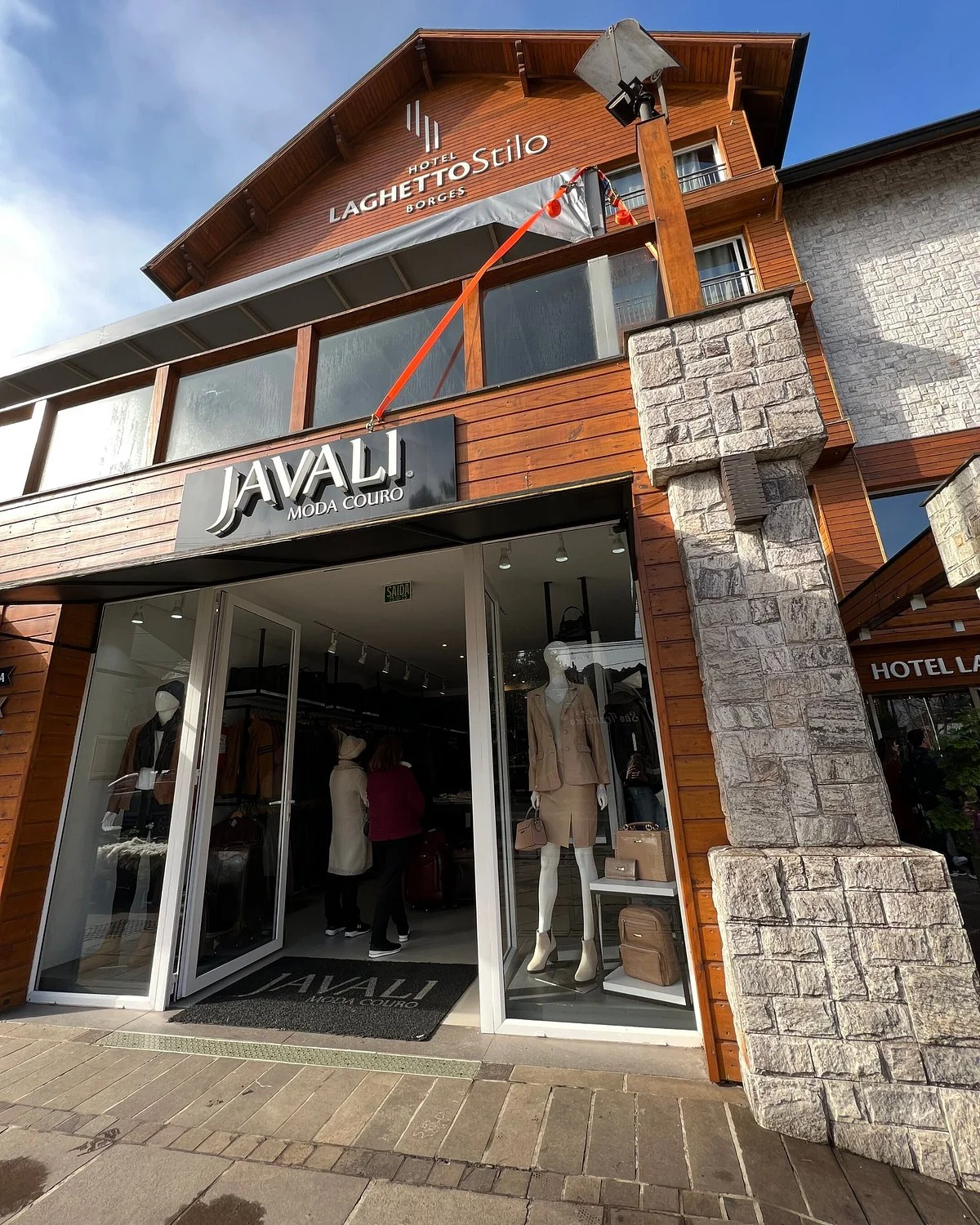 Javali Moda Couro