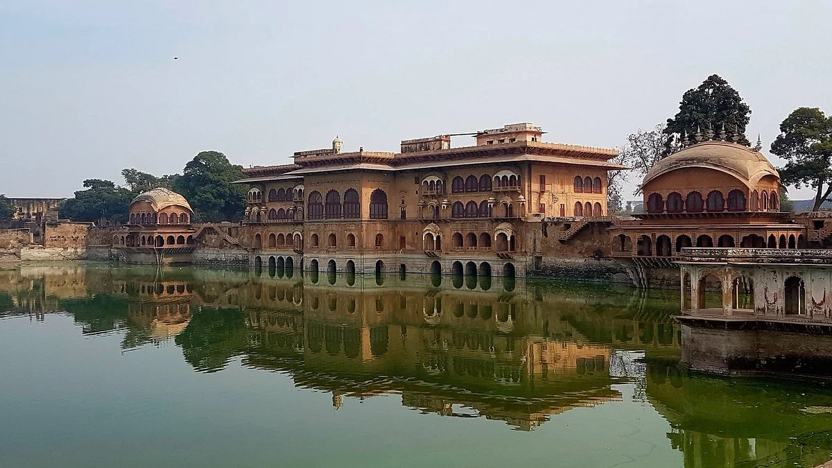 Deeg Fort