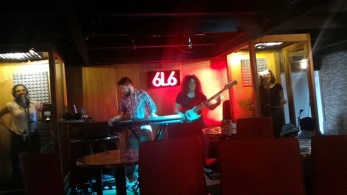 6l6 Bar