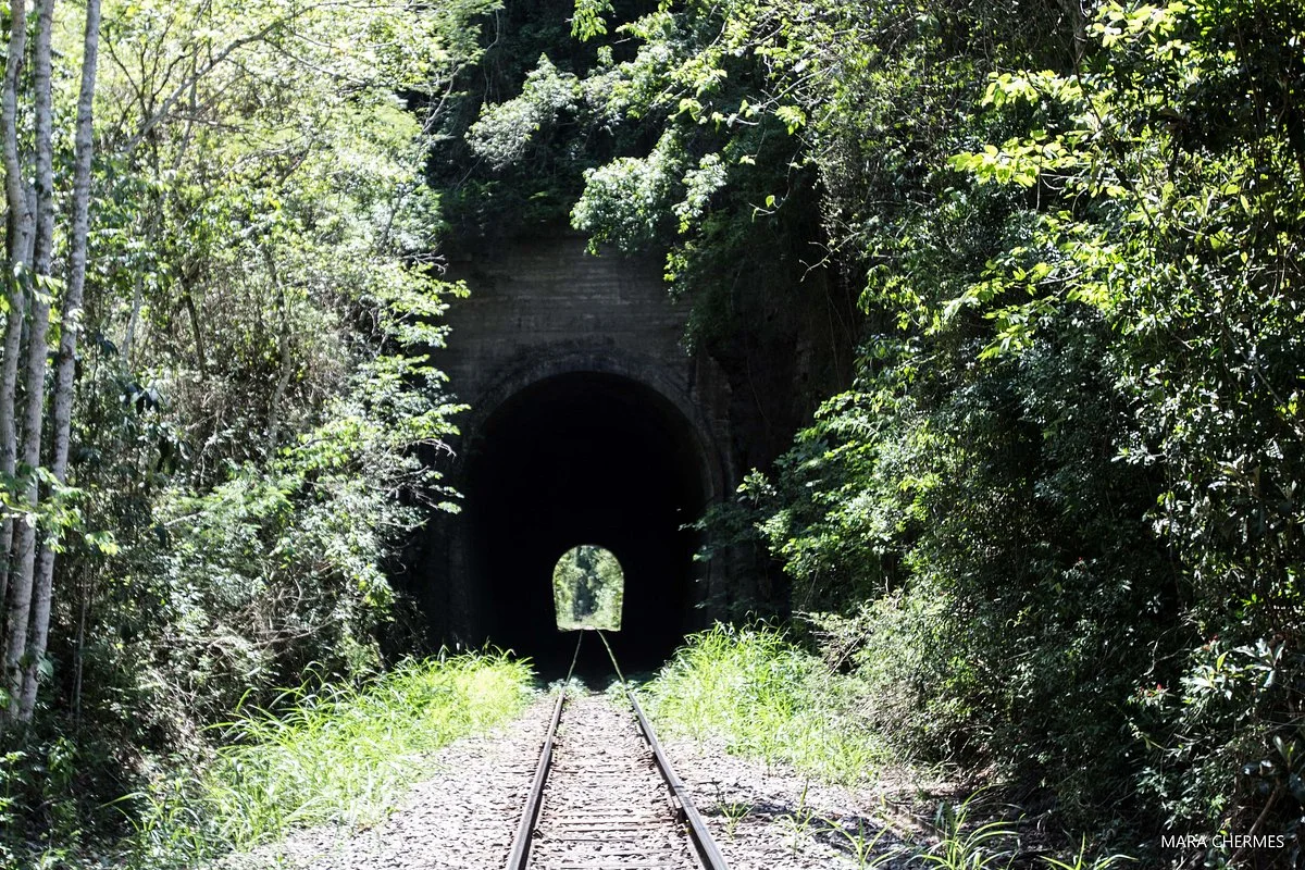 Tunel Furado
