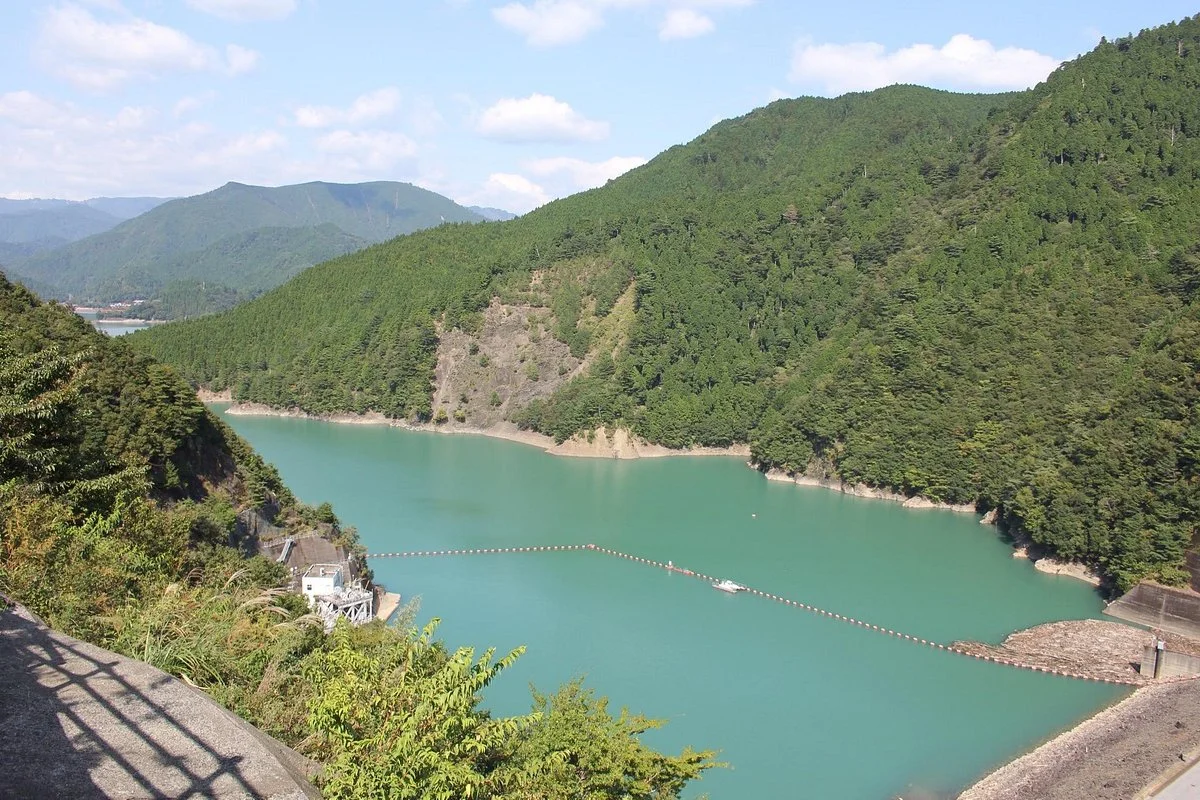 Lake Yanase