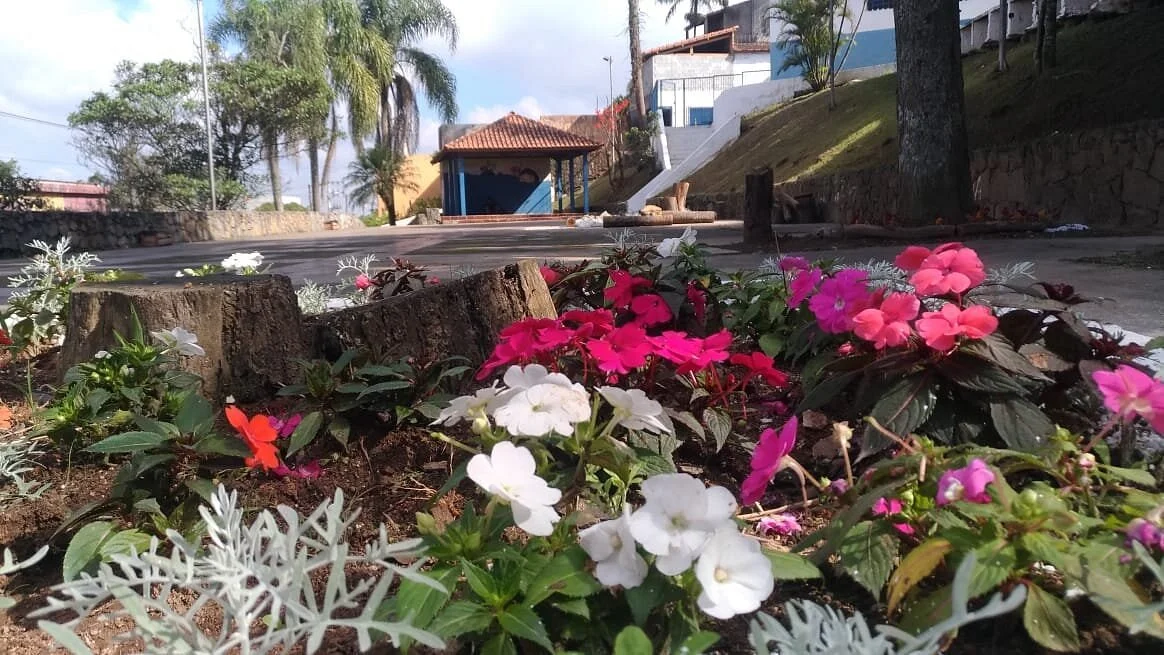 Praça Francisco Dias da Silva - Dos Namorados