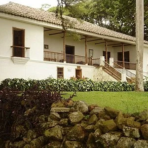 Terrón Colorado: Ruta por la Vida