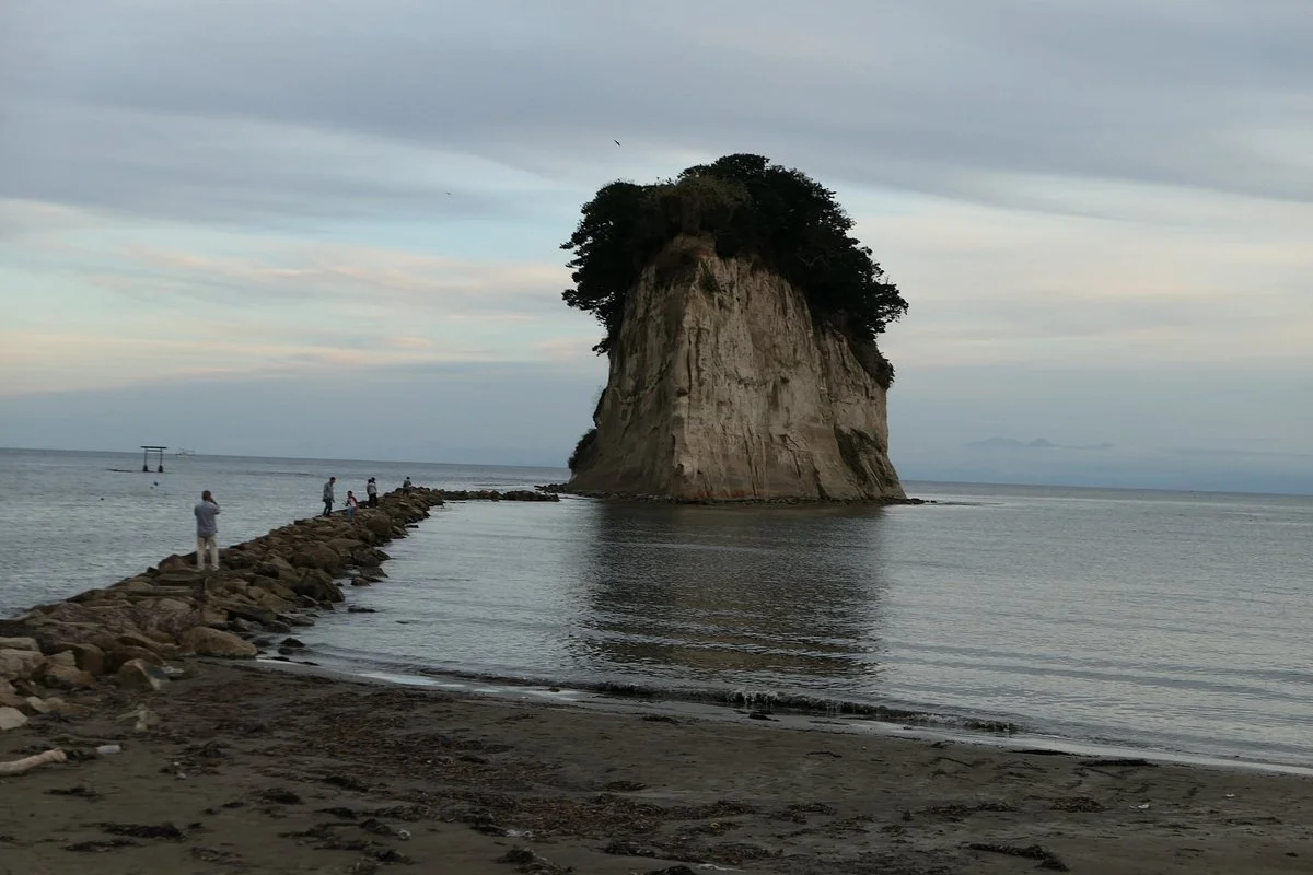 Mitsuke Beach