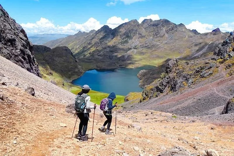 Laguna Humantay Trek