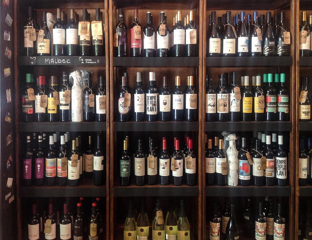 Vineria Lucero