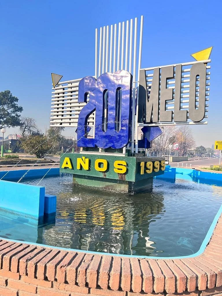 Fuente De Los 200 Anos De Melo
