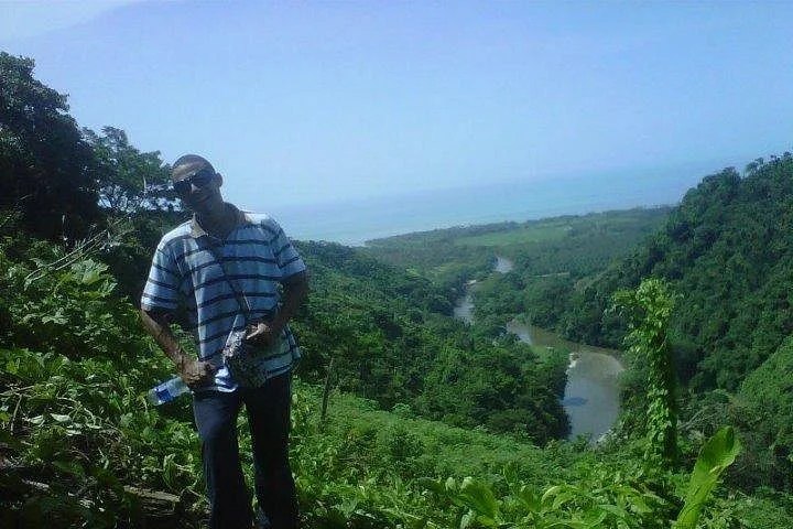 Colombian Travel And Real Estate