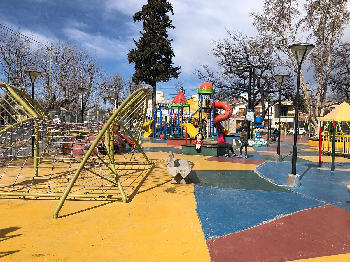 Plazoleta José León Torres