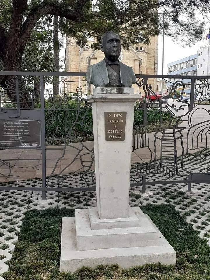 Praça João Ribeiro