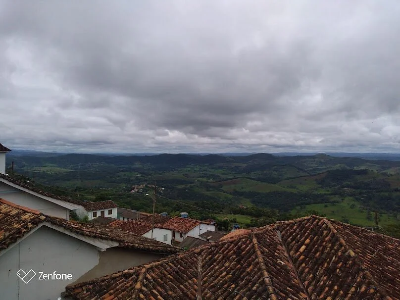 Vila Fantasma Serra do Carola