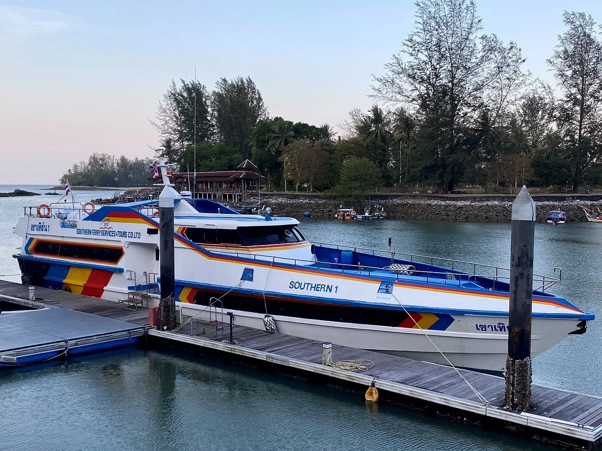 Satun Pakbara Speed Boat Club