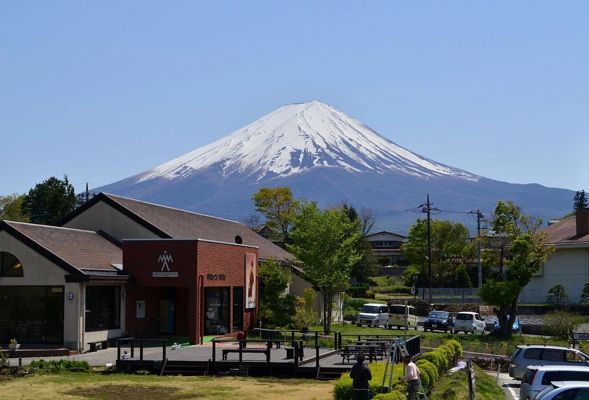 Kawaguchiko Muse Museum, Atae Yuki Bldg.