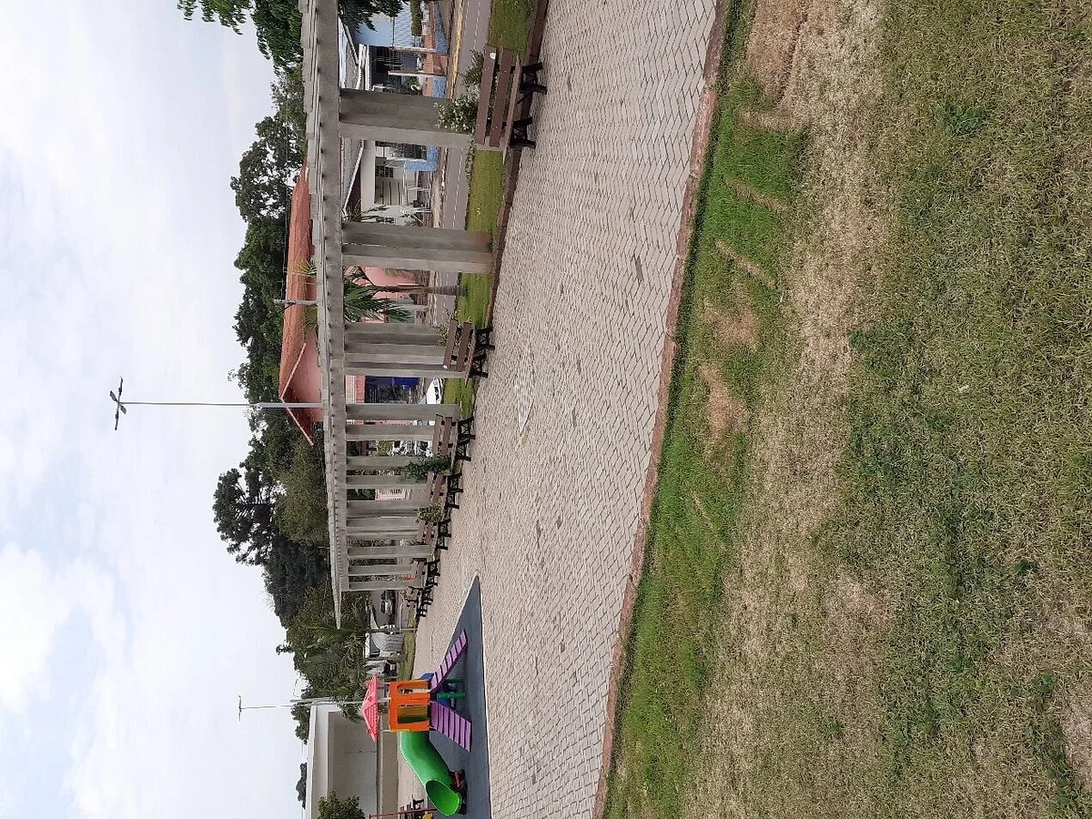 Praça Dona Laura