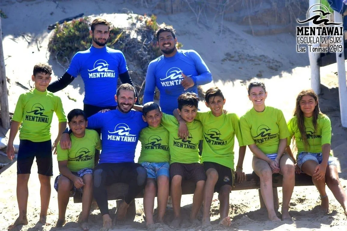 Escuela de Surf Mentawai