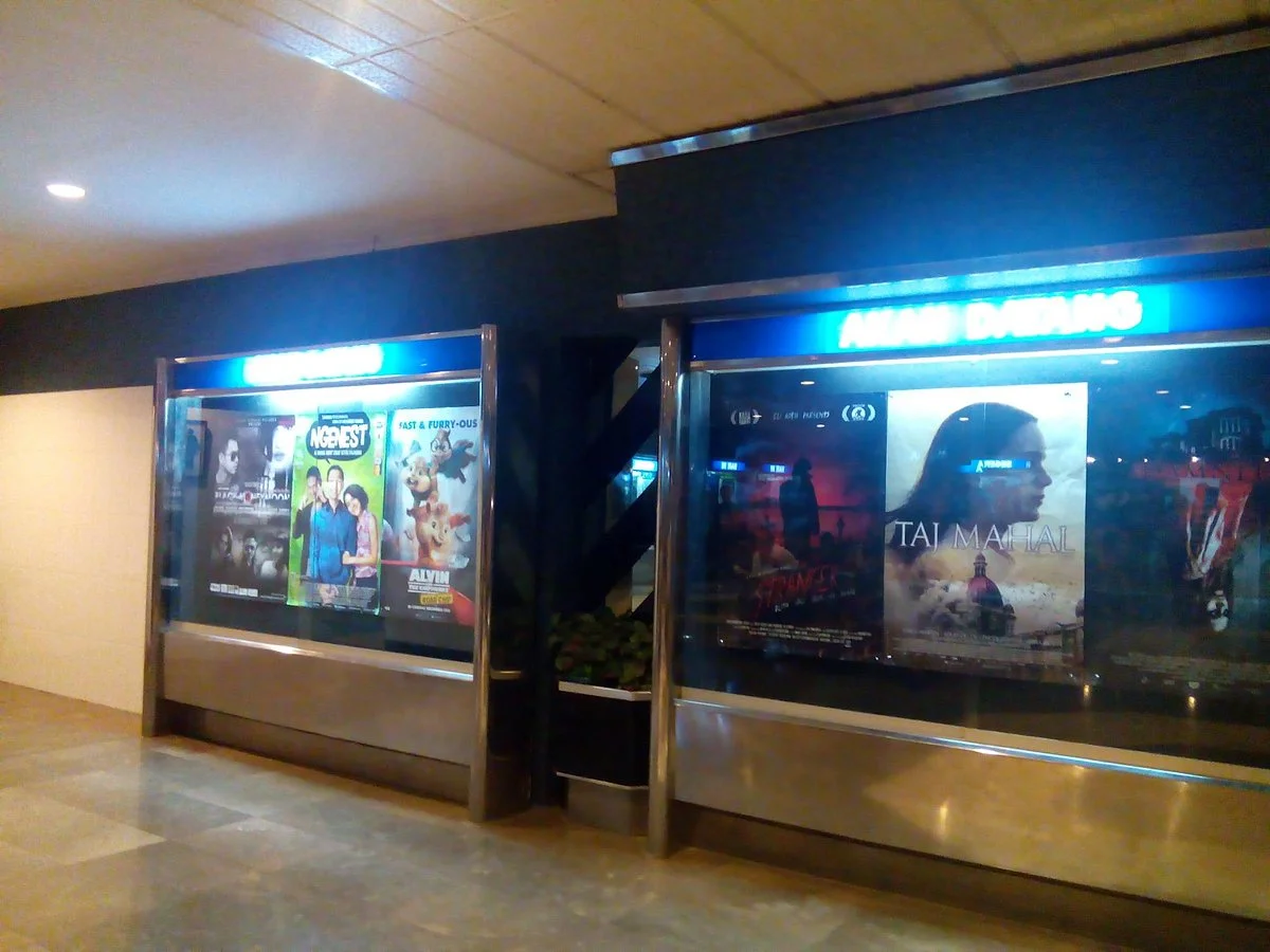 Golden Theater