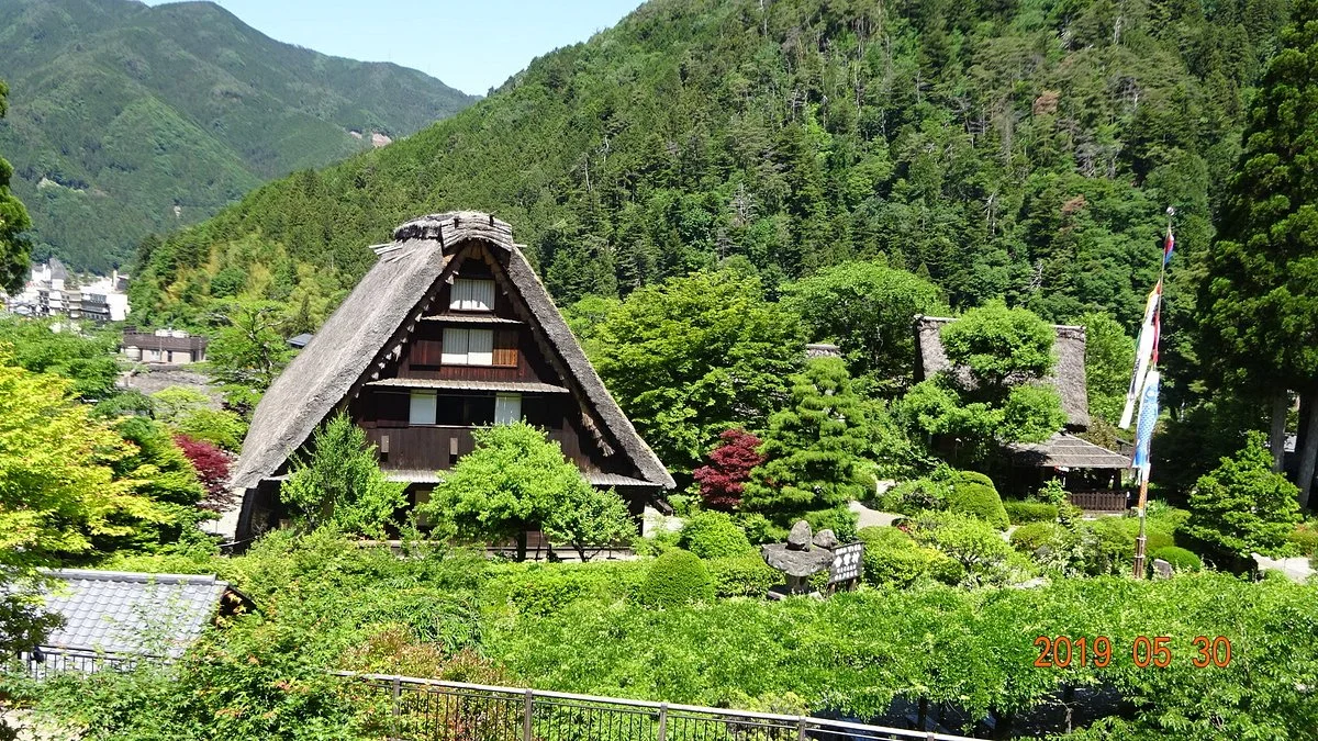 Gero Onsen Gasshomura