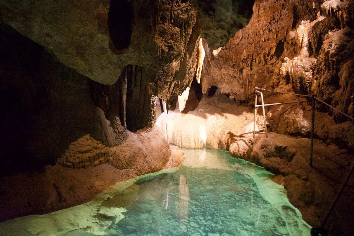 Jenolan Caves