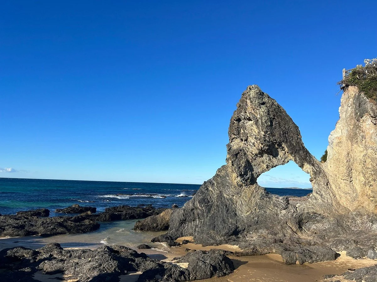 Bar Rock Lookout and Australia Rock