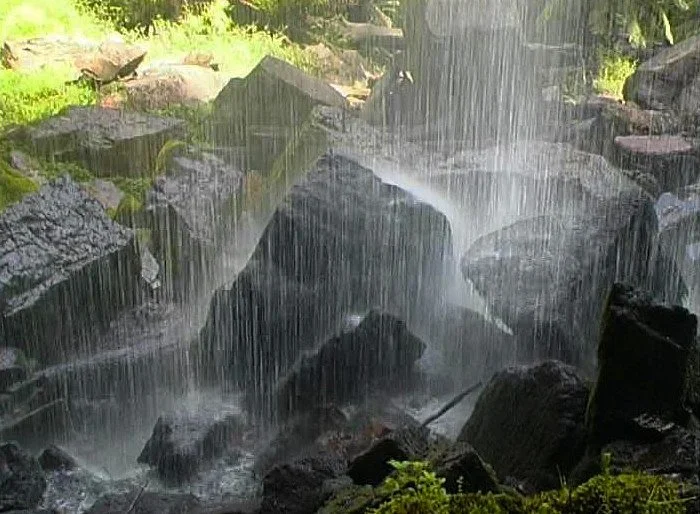 Bindaree Falls