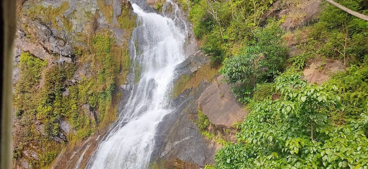 Stoney Creek Falls