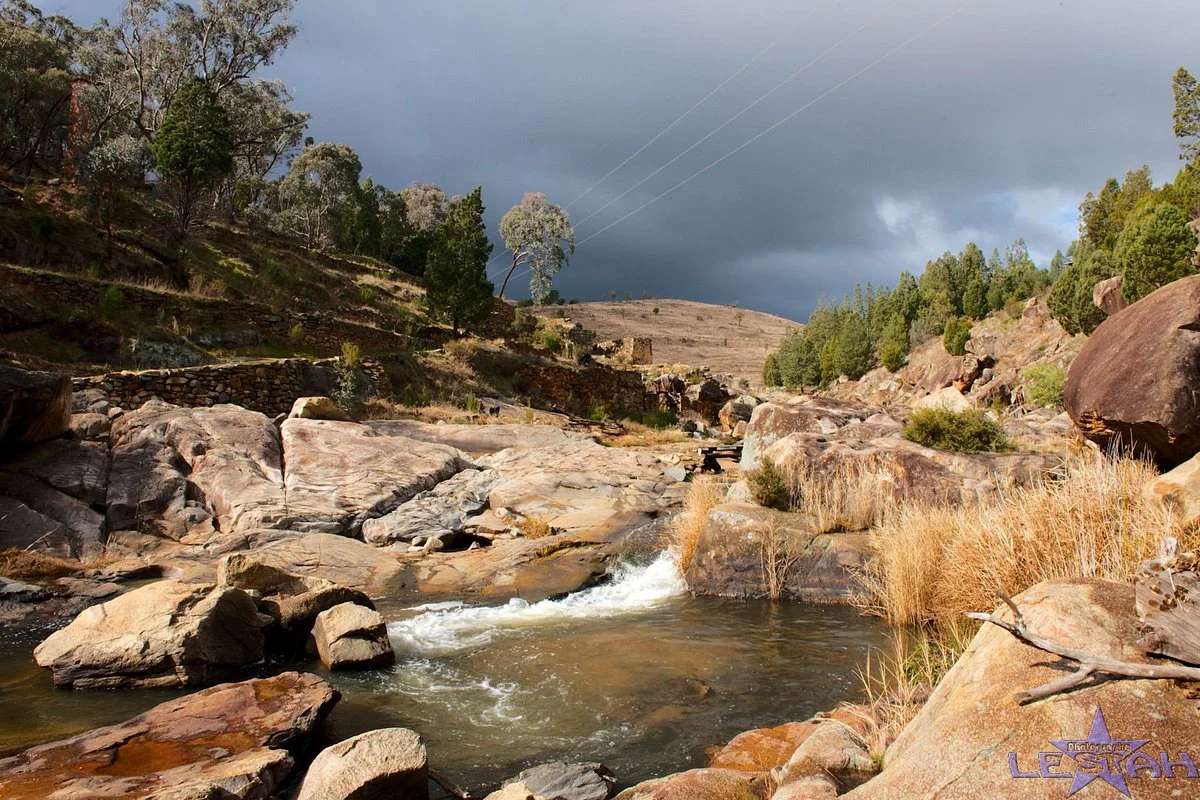 Adelong Falls