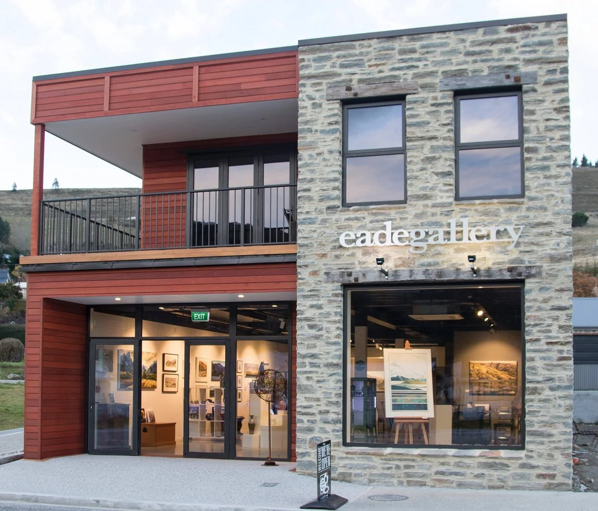 Eade Gallery