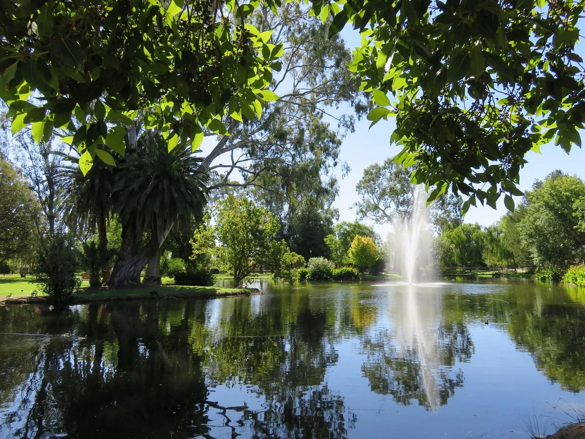 Waring Gardens