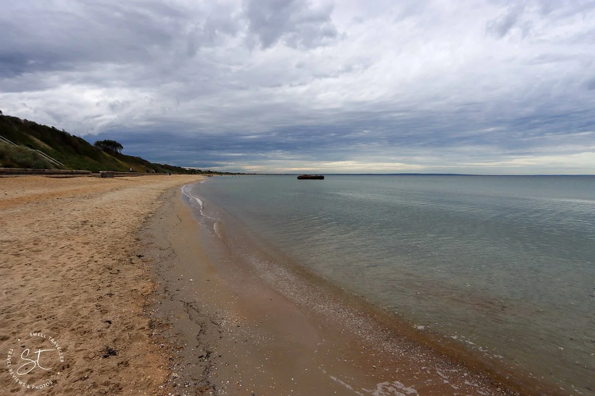 Mentone beach