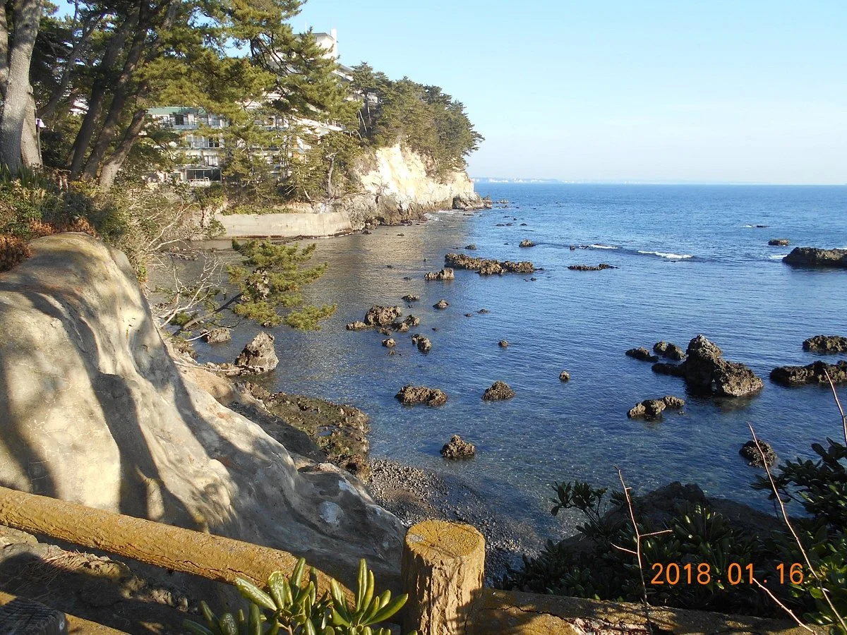 Izura Beach