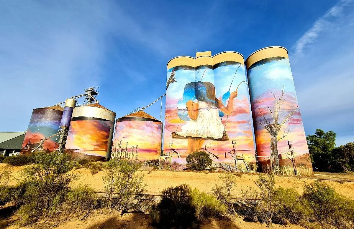 Sea Lake Silo Art