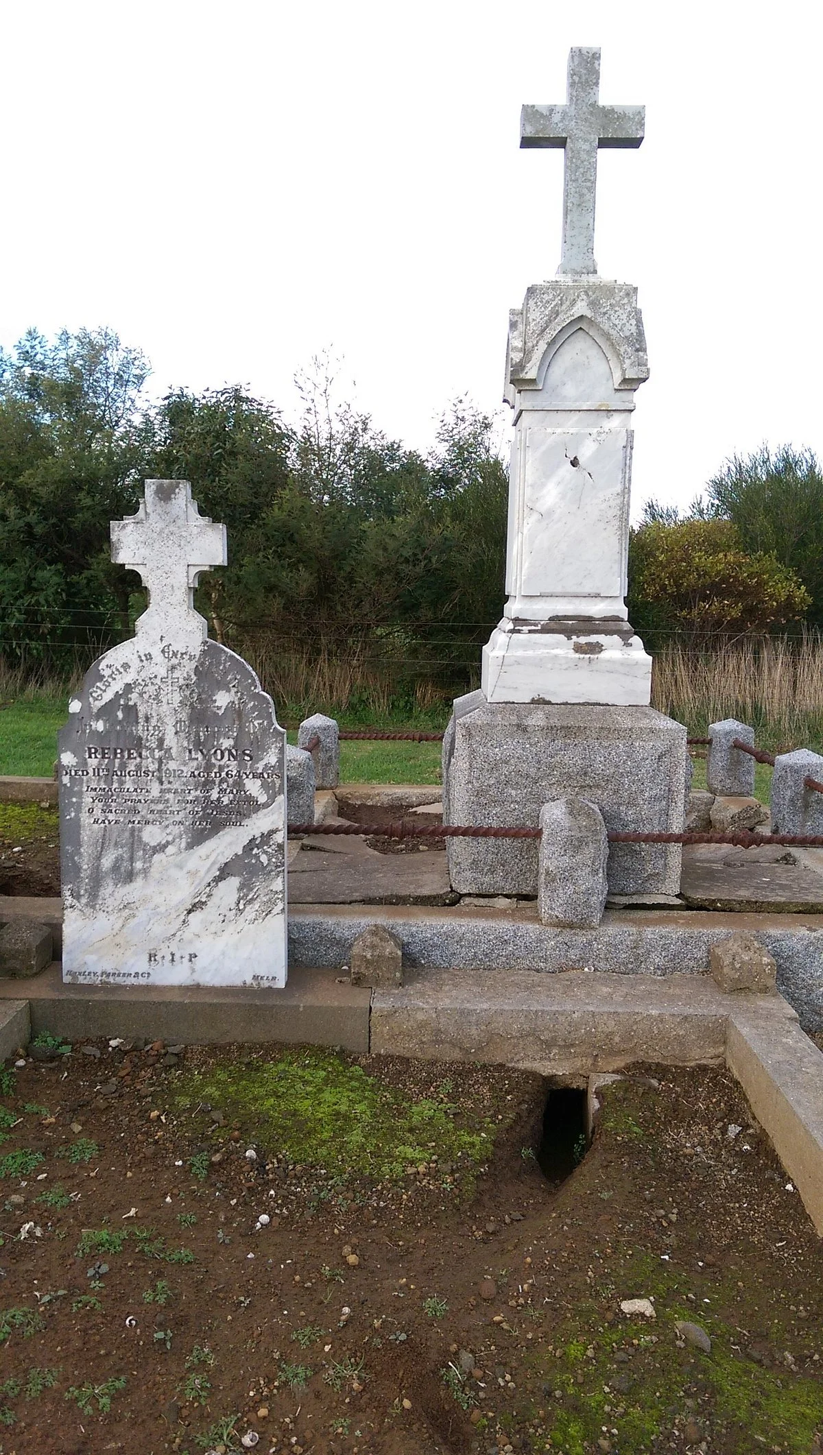 Tower Hill Cemetery