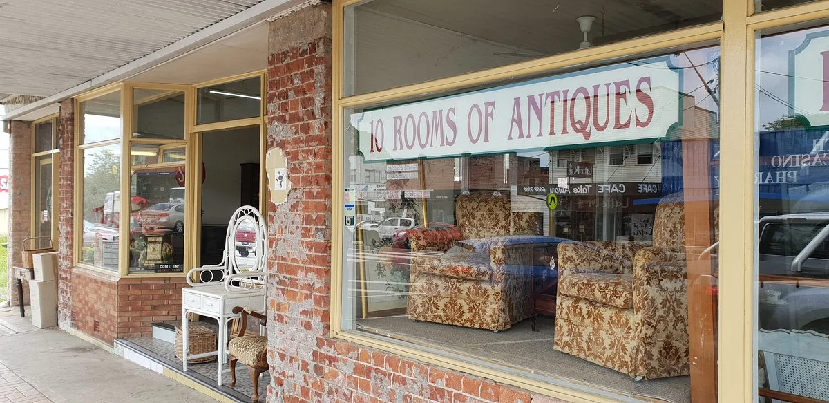 McKee's Antiques